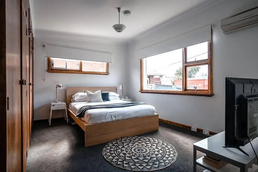 Berwick Cottage And Studio Hobart Prázdninový dům